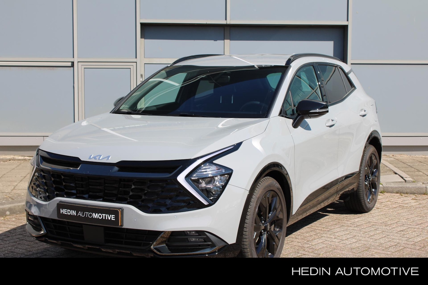 Kia Sportage - 1.6 T-GDi MHEV Dark Edition | Enkel beschikbaar voor proefritten - AutoWereld.nl