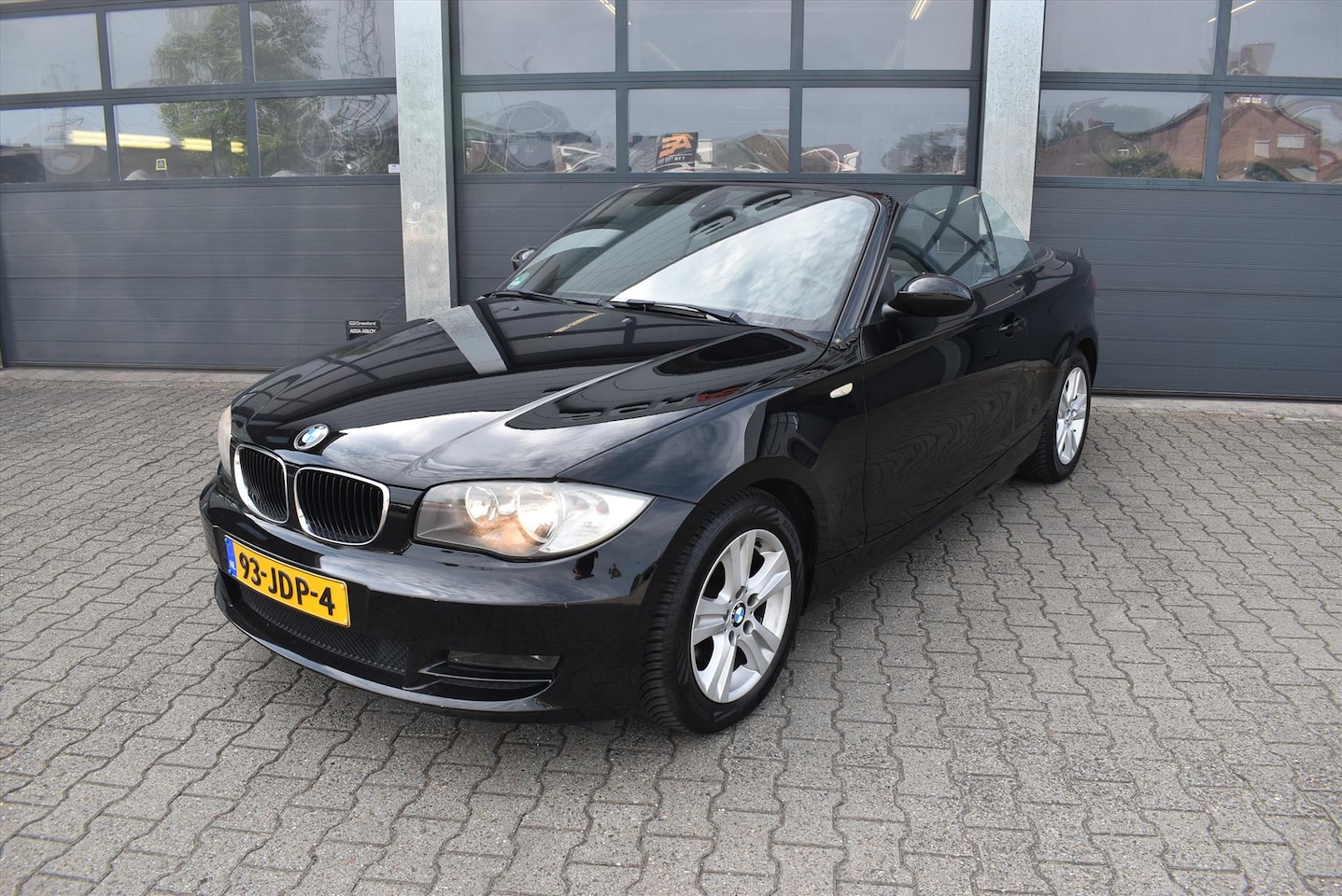 BMW 1-serie Cabrio - (e87) 118i 143pk Executive - AutoWereld.nl
