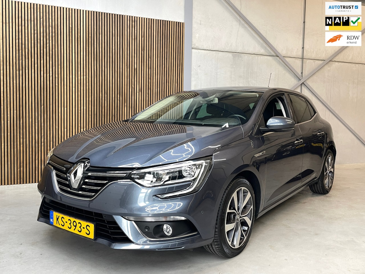 Renault Mégane - 1.2 TCe Bose Automaat - AutoWereld.nl