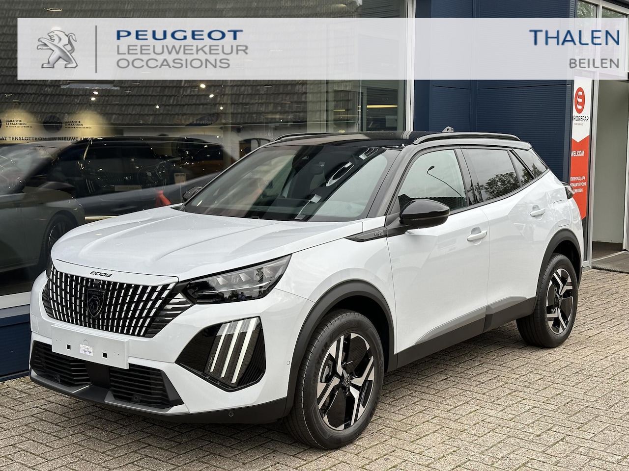Peugeot 2008 - 1.2 Hybrid 145 PK GT Peugeot 2008 1.2 Turbo 130 PK GT | Automaat | Meest Luxe Uitvoering | - AutoWereld.nl