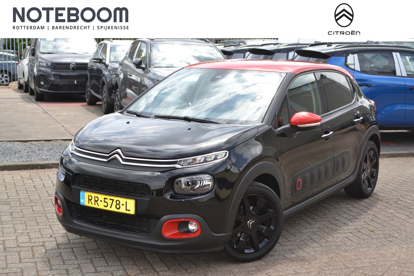 Citroën C3 - 1.2 PureTech S&S Shine I 110PK I NAVIGATIE I ACHTERUITRIJCAMERA I AMBIANCE RED I ZWARTE L. - AutoWereld.nl