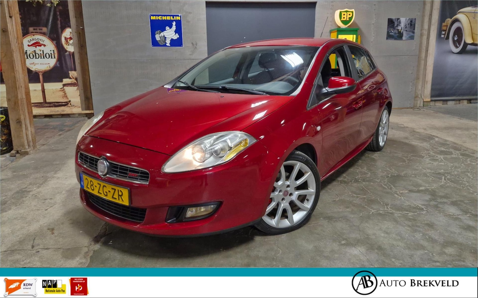 Fiat Bravo - 1.4 T-Jet Sport 150PK | Rijklaar | Clima | Cruise | LMV | NAP - AutoWereld.nl