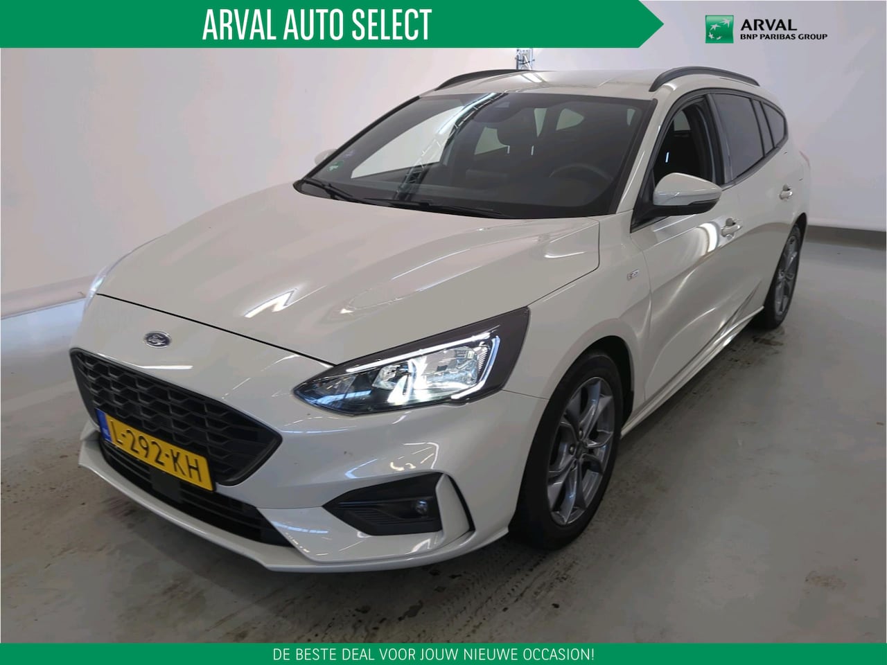 Ford Focus Wagon - 1.0 EcoBoost 125pk Hybrid ST Line X Business | B&O Audio | Trekhaak | Technology- en Winte - AutoWereld.nl