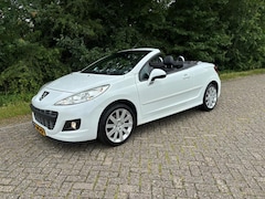 Peugeot 207 CC - 1.6 VTi Griffe *Leer*, Stoelverwarming, Airco, Nav