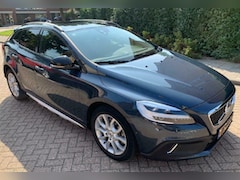 Volvo V40 Cross Country - 1.5 T3 Polar+ Luxury info- flsdhe8en@hotmail.com