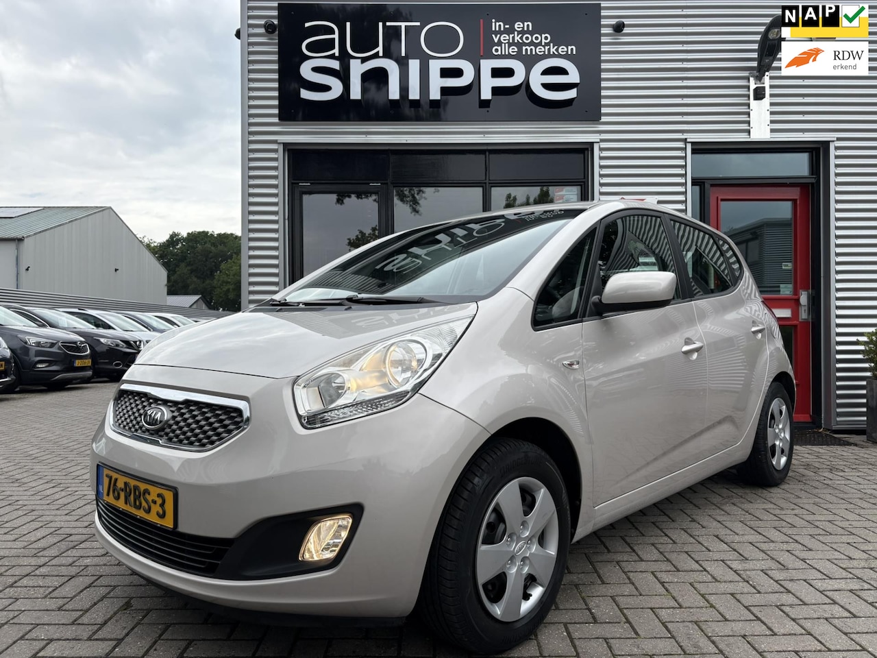 Kia Venga - 1.4 CVVT Seven -AIRCO-CRUISECONTROL-NAVIGATIE-BLUETOOTH-TREKHAAK-ISOFIX-ORIGINEEL NEDERLAN - AutoWereld.nl