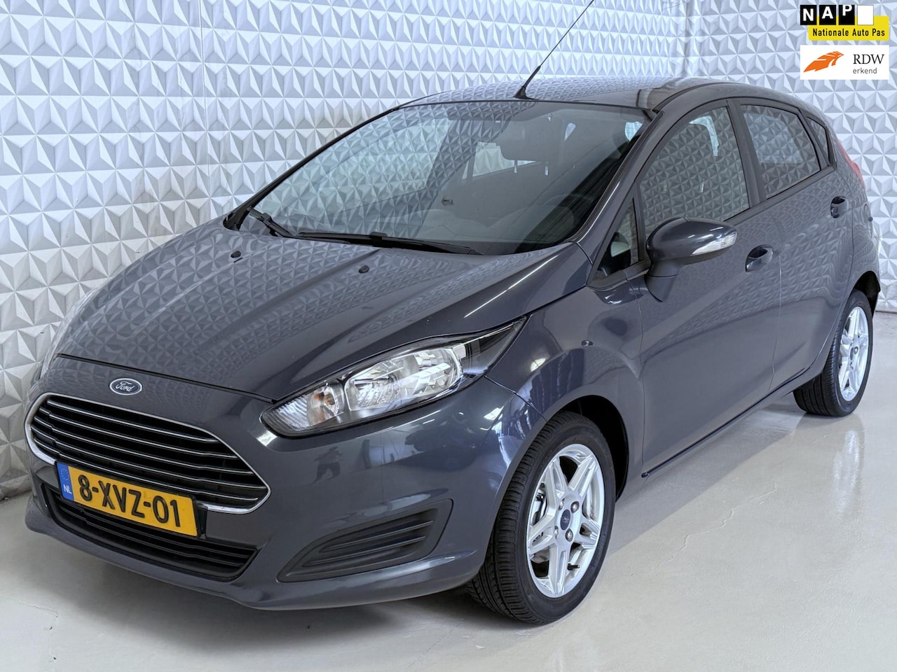 Ford Fiesta - 1.0 Titanium 5drs Airco Clima Nieuw-model! (2013) - AutoWereld.nl