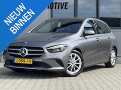 Mercedes-Benz B-klasse - 180 Launch Edition 136 PK | Trekhaak | Camera Wide Screen