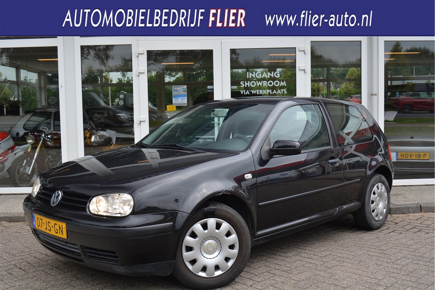 Volkswagen Golf - 1.9 101PK TDI | Airco | Cruise | Trekhaak | Orig. NL | - AutoWereld.nl