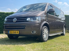 Volkswagen Transporter - 2.0 TDI L2H1 4Motion DC Highline Camera, bluetooth, trekhaak, leer, dubbel schuifdeur.