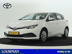 Toyota Auris - 1.3 Now