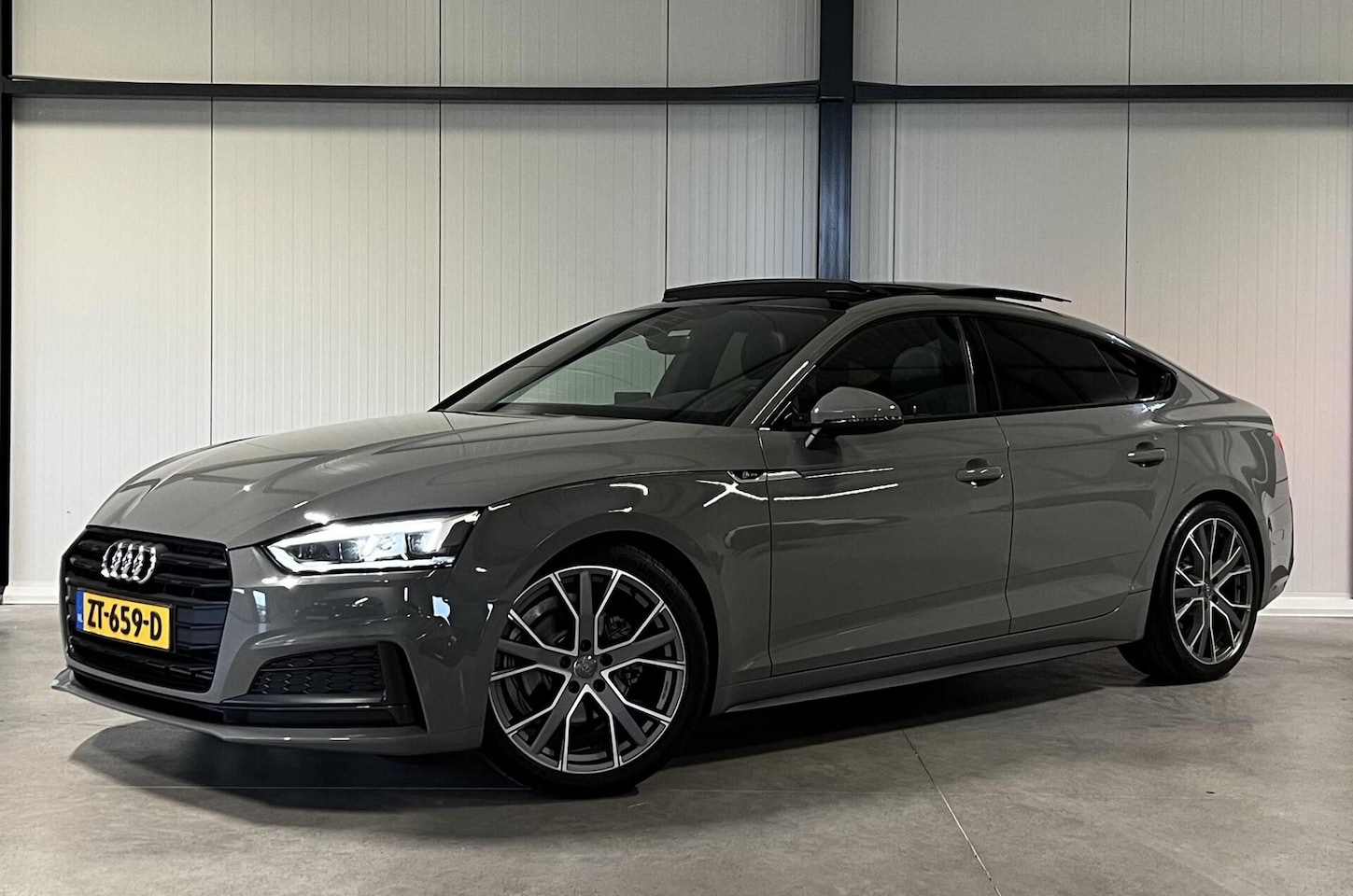 Audi A5 Sportback - 40 TFSI S-line Pano Sfeer Black Optic NAP - AutoWereld.nl