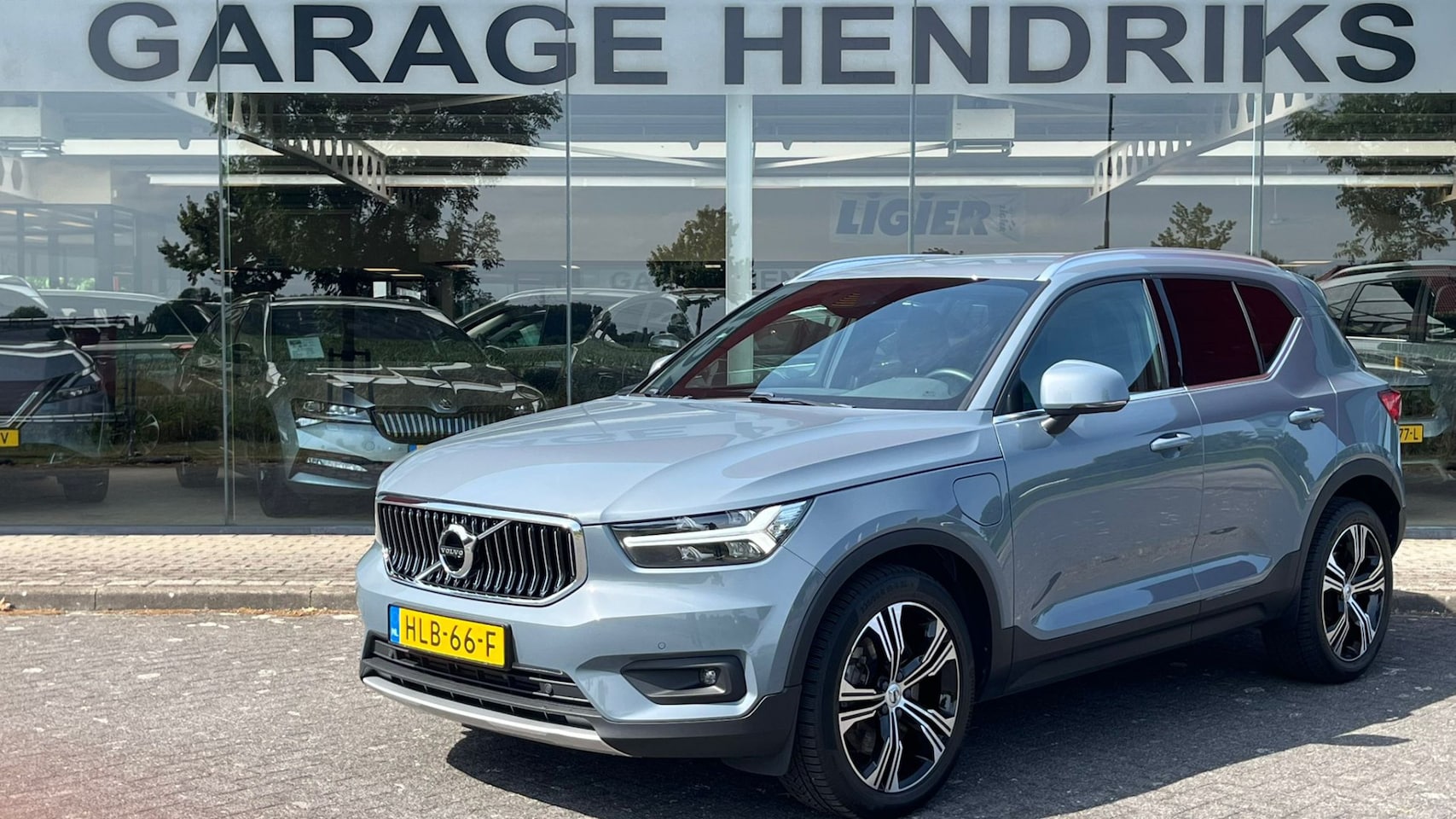 Volvo XC40 - 1.5 T4 Recharge Inscription Expression 1.5 T4 Recharge Inscription Expression, Camera , 19 inch (occasion) - AutoWereld.nl