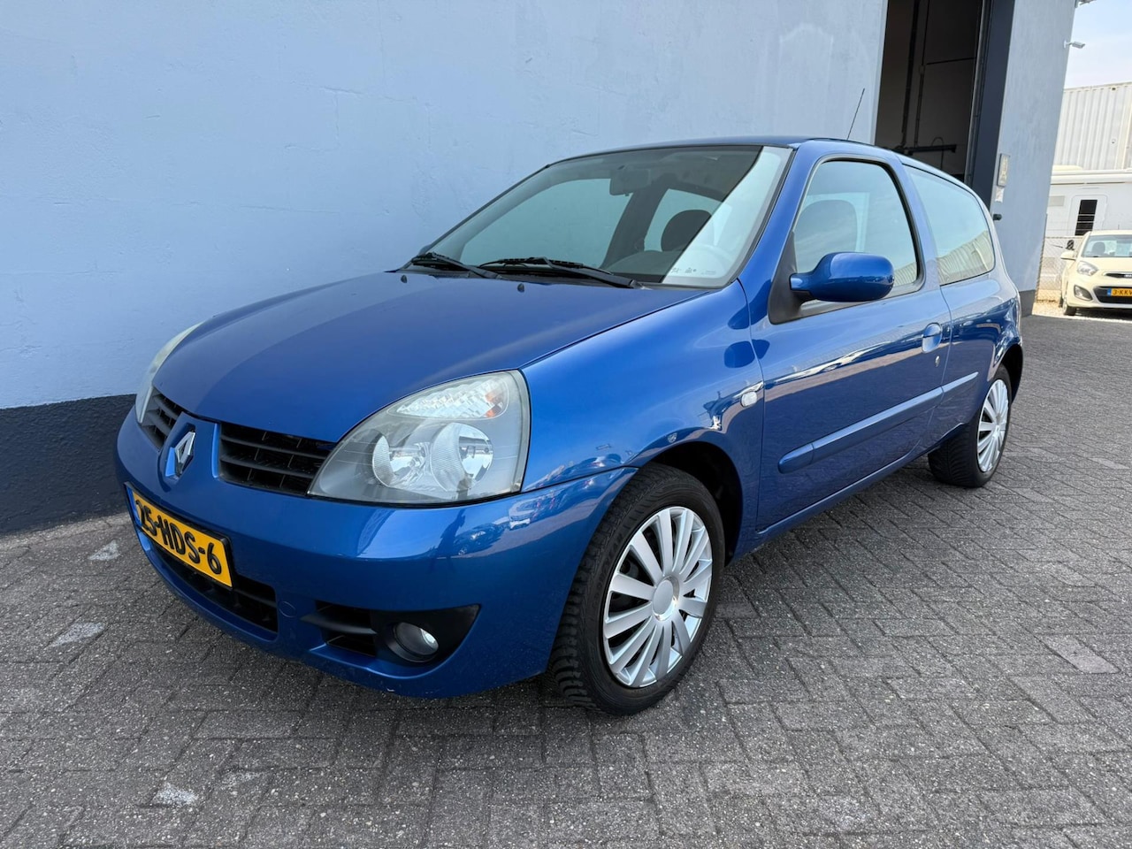 Renault Clio - 1.4-16V Campus Lyric - Climate Control - Cruise Control - AutoWereld.nl