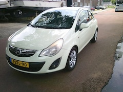 Opel Corsa - 1.2-16V Selection airco werkt
