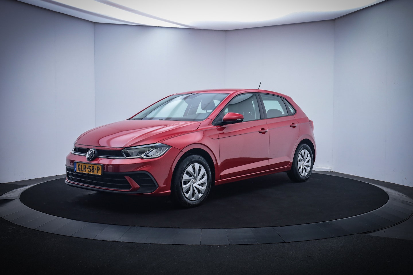 Volkswagen Polo - 1.0 TSI Life Business LED | KEYLESS | DAB | ADAPTIVE CRUISE | LANE ASSIST | AIRCO | PDC V+ - AutoWereld.nl