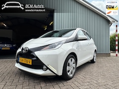 Toyota Aygo - 1.0 VVT-i x-play |Led|CruiseControl|Camera|Airco|5Deurs|NAP|MultiMedia|