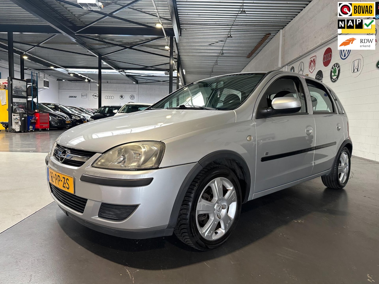 Opel Corsa - 1.4-16V Full Rhythm/Navi/Airco/Apk nw - AutoWereld.nl