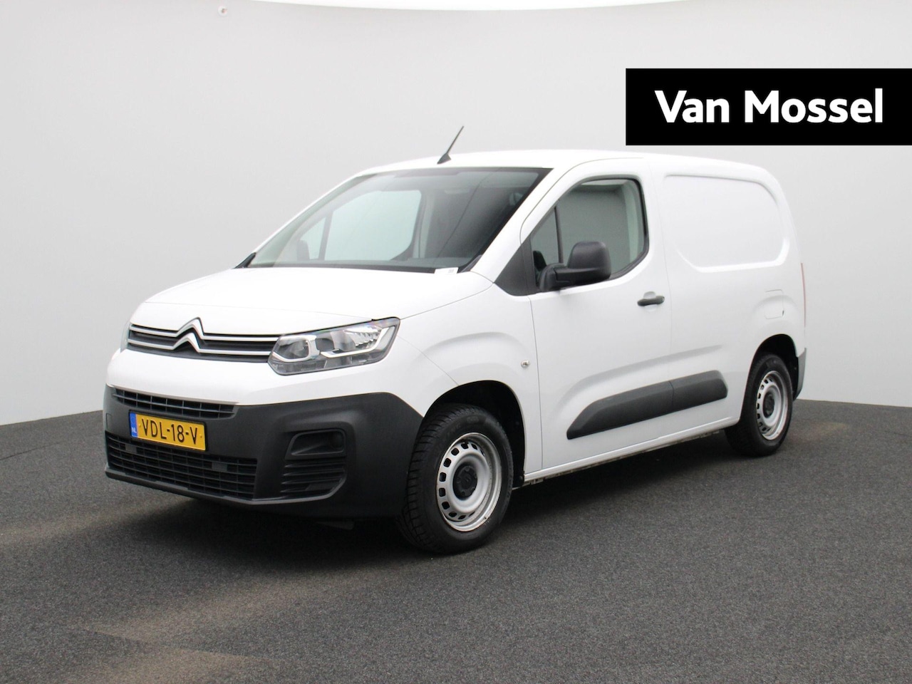 Citroën Berlingo - 1.5 BlueHDI Control | Airco | Trekhaak | Slechts 38000km! - AutoWereld.nl