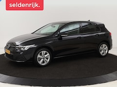 Volkswagen Golf - 1.0 TSI Life | Stoel & stuurverwarming | Carplay | Adaptive cruise | Navigatie | Sfeerverl