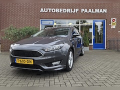 Ford Focus Wagon - 1.0 Titanium