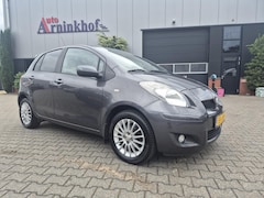 Toyota Yaris - 1.3 VVTi Dynamic