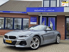 BMW Z4 Roadster - SDrive20i High Executive M-Sport Stuurwielverwarming HIFI Skyscraper Grijs Metallic met Co