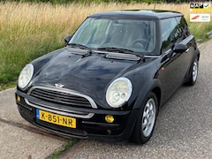 MINI One - 1.6 Salt Airco Audio/CD Electric pakket LMV 15" Getint glas 2 x airbag Dealeronderhoud Nie