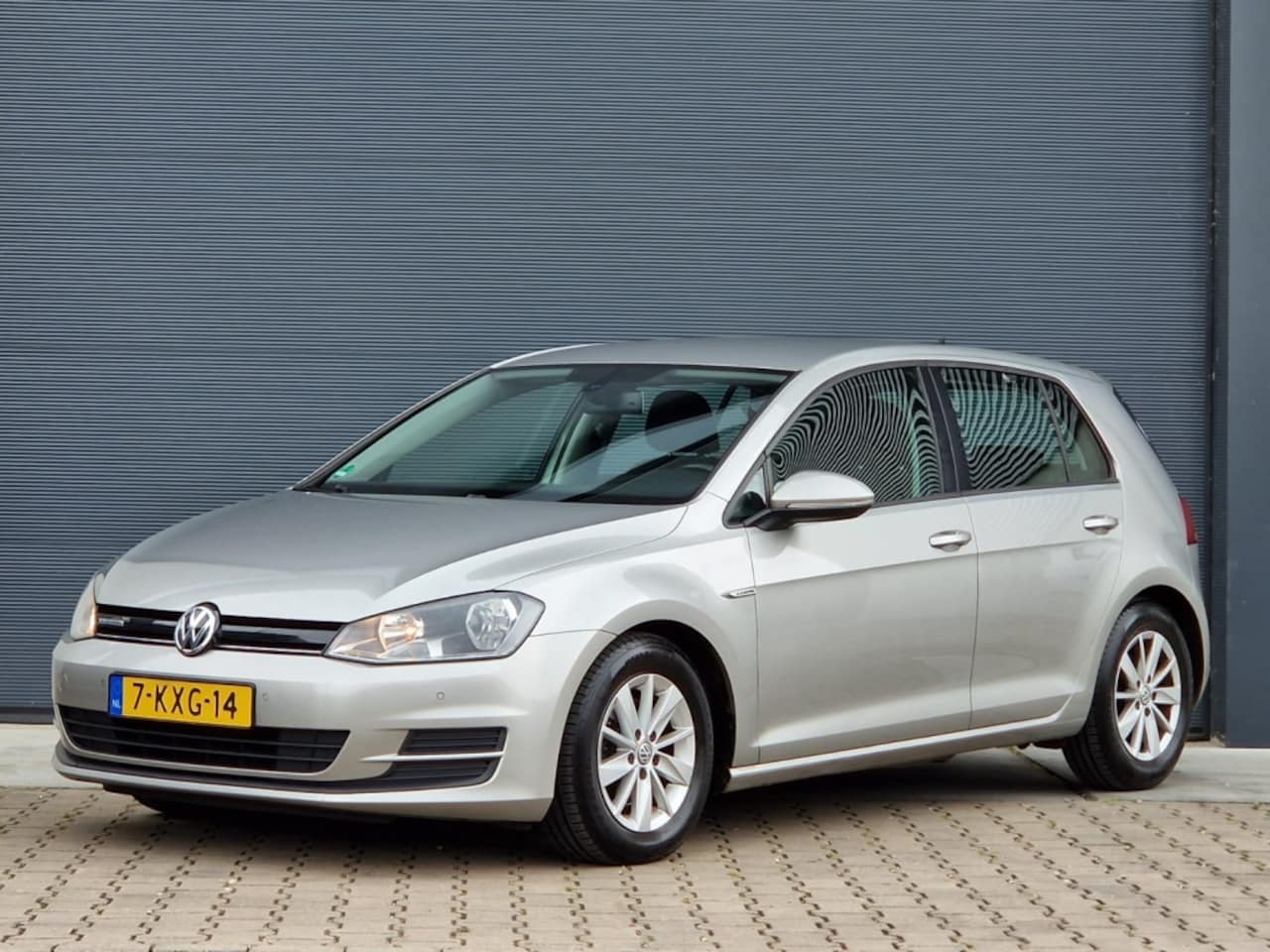 Volkswagen Golf - 1.6 TDI Comfortl.BlM nap apk 04'2026 - AutoWereld.nl