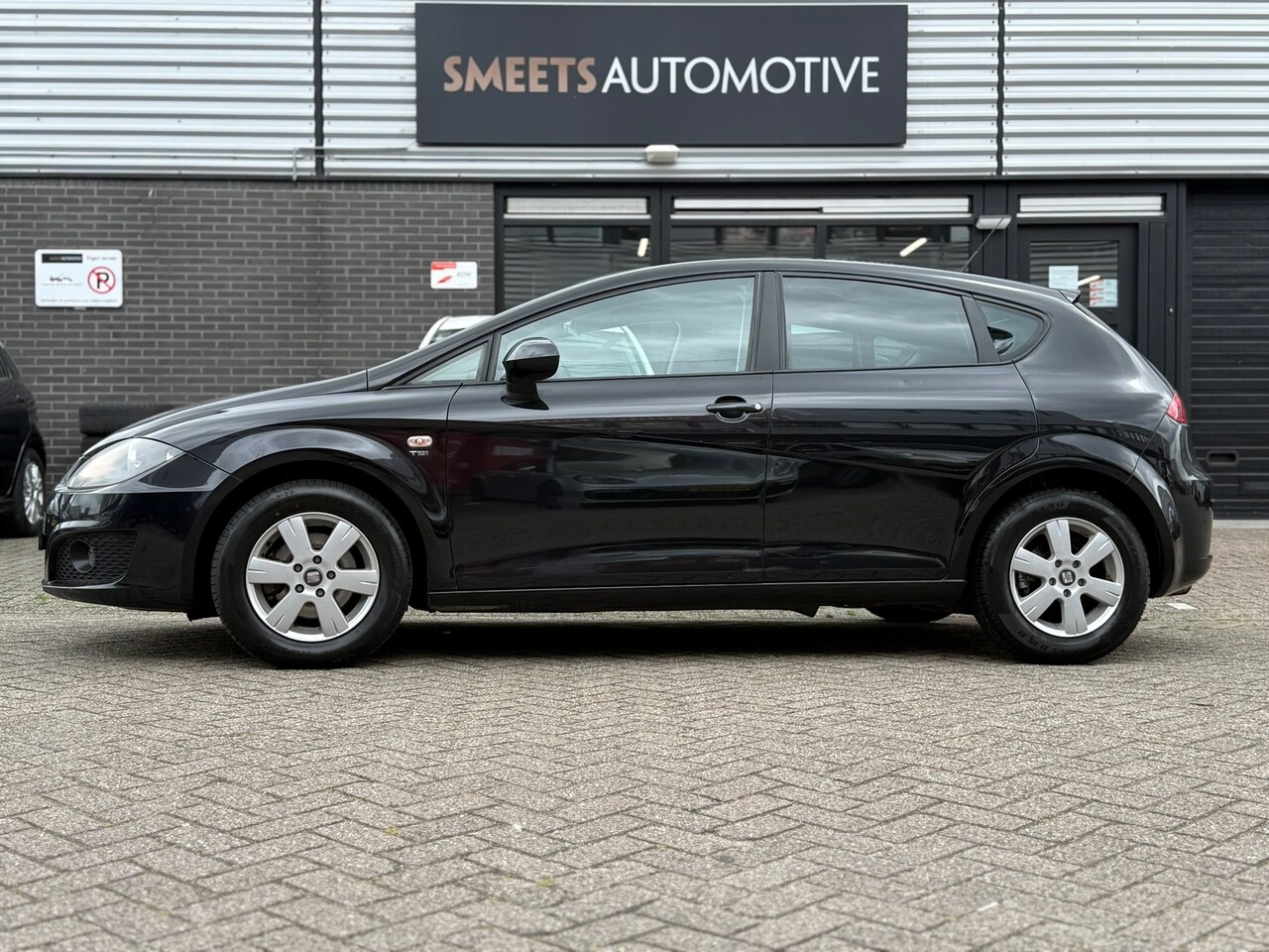 Seat Leon - 1.2 TSI Ecomotive Businessline 1.2 TSI Ecomotive Businessline - AutoWereld.nl