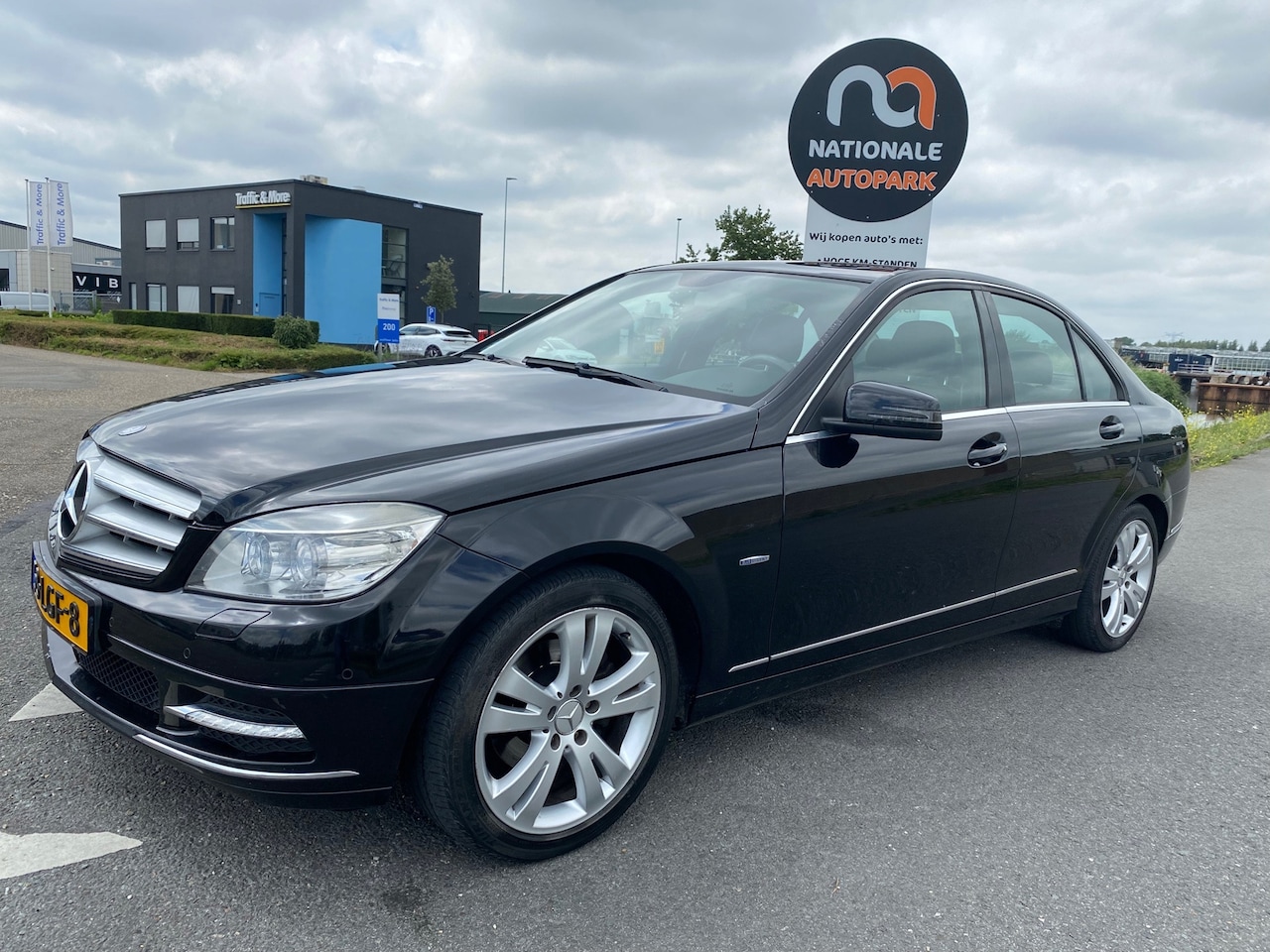 Mercedes-Benz C-klasse - 2010 * 200 CDI BlueEFFICIENCY Avantgarde * AUTOMAAT * AIRCO * - AutoWereld.nl