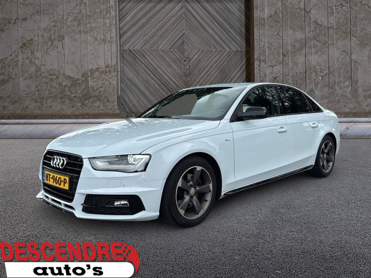 Audi A4 Limousine - 1.8 TFSI S Edition - AutoWereld.nl
