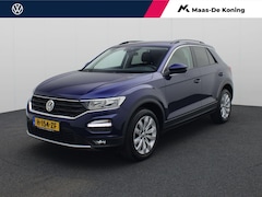 Volkswagen T-Roc - 1.5TSI/150PK Sport DSG · Navigatie · Parkeersensoren · Trekhaak