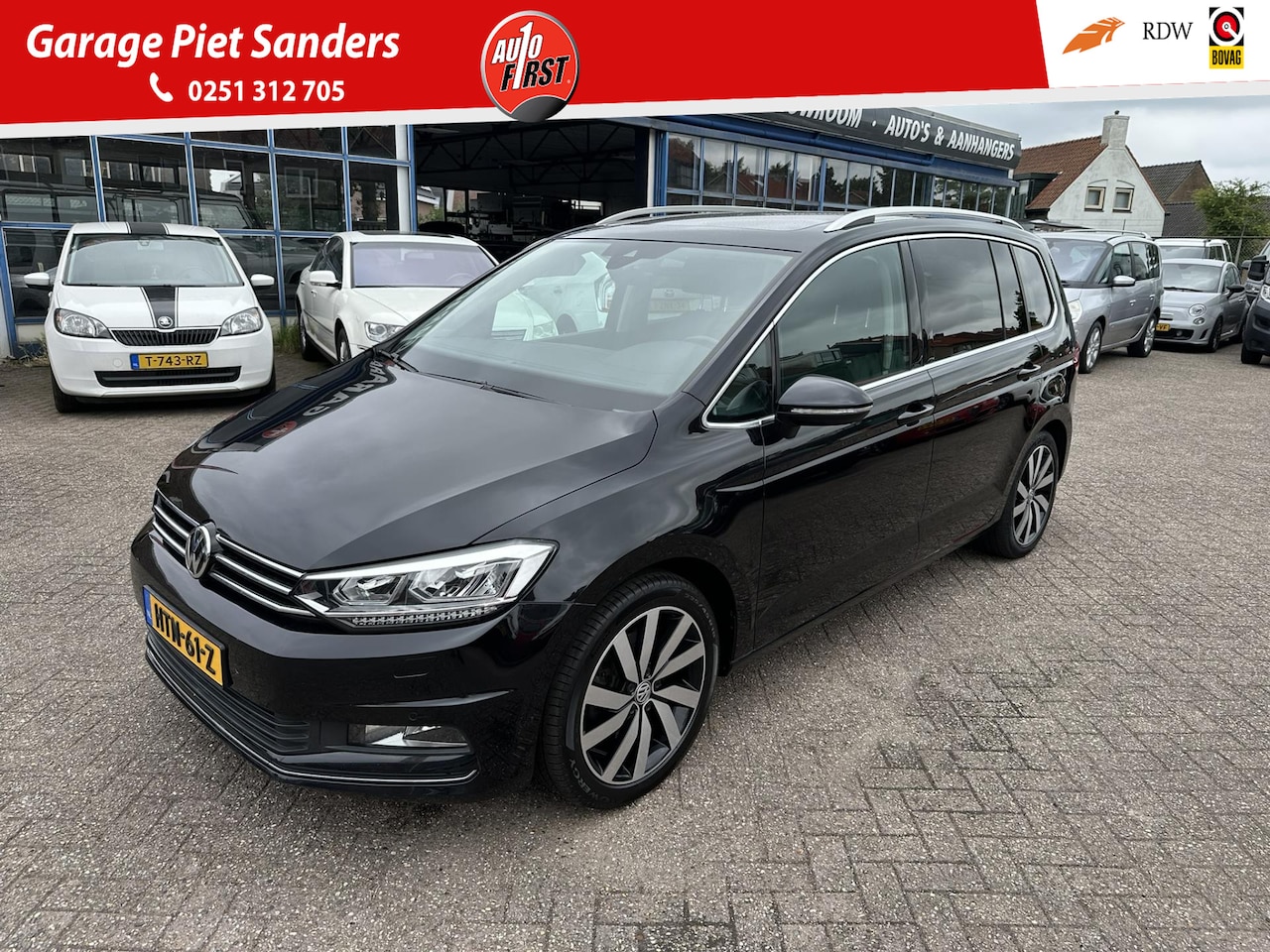 Volkswagen Touran - 1.4 TSI Highline I Automaat I Led I Camera I Trekhaak I Panorama I Ergo Stoelen I - AutoWereld.nl