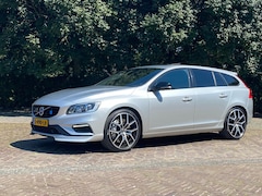 Volvo V60 - 2.0 T6 AWD Polestar 367PK | Schuifdak | 20" LMV | Harman Kardon | Standkachel