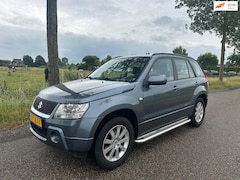 Suzuki Grand Vitara - 2.0-16V Exclusive 4x4 Airco
