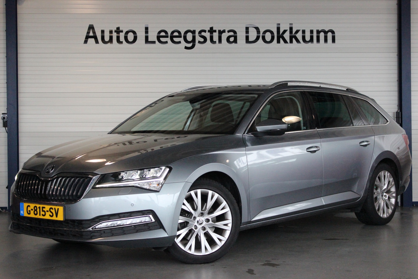 Skoda Superb Combi - 1.5 TSI ACT Business Edition Afn. Trekhaak | Virtual Cockpit | Camera | Halfleder | Carpla - AutoWereld.nl