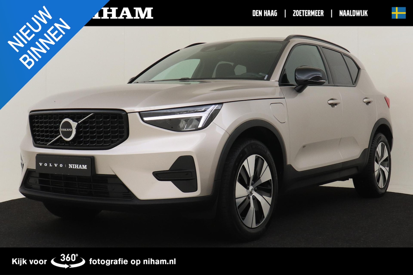 Volvo XC40 - T4 RECHARGE PLUS DARK -PANO.DAK|POWER-SEATS|HARMAN/KARDON|PRIVACY.GLAS - AutoWereld.nl