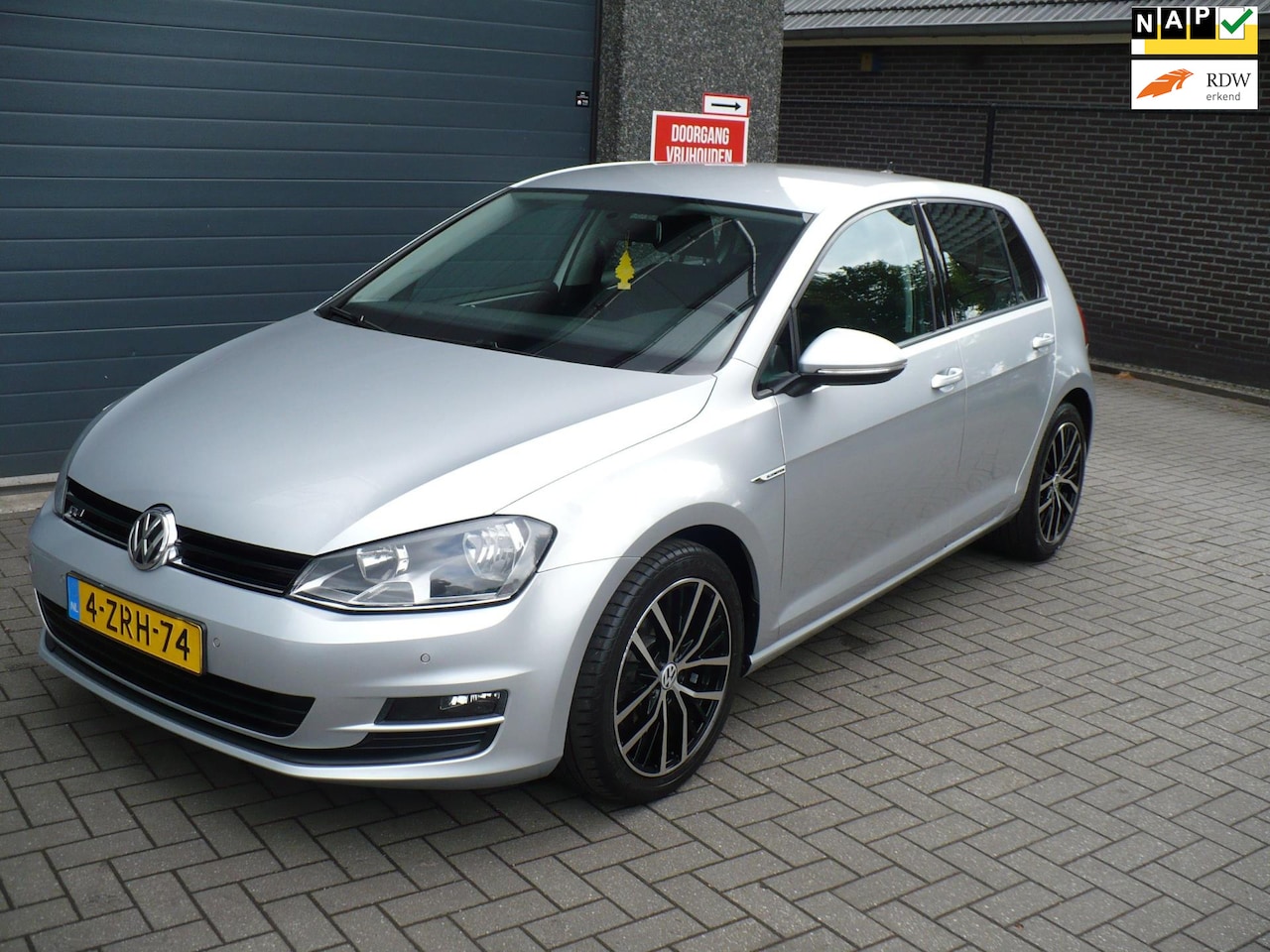 Volkswagen Golf Plus - 1.6 TDI Trendline BlueMotion 1.6 TDI Trendline Plus BlueMotion - AutoWereld.nl