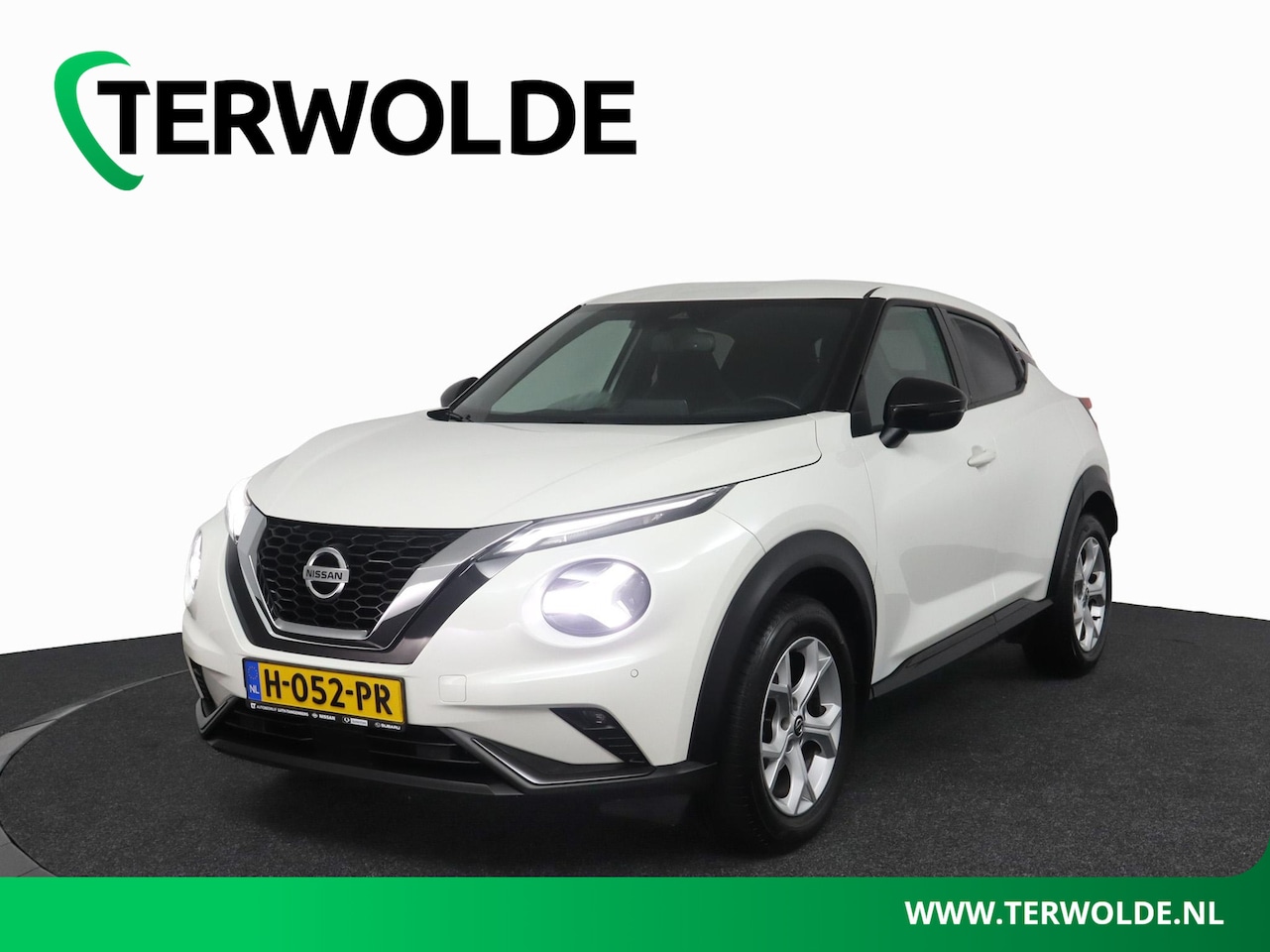 Nissan Juke - 1.0 DIG-T N-Connecta | Navigatie | Camera | Climate Control | Keyless | - AutoWereld.nl