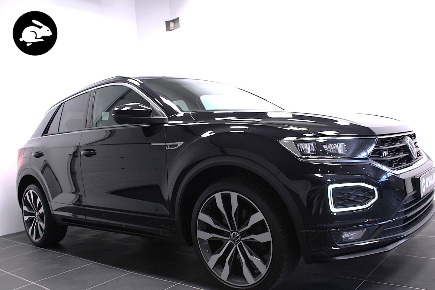 Volkswagen T-Roc - 1.5 TSI 2x R-Line/Led/19 inch/Camera/Virtual/Acc - AutoWereld.nl