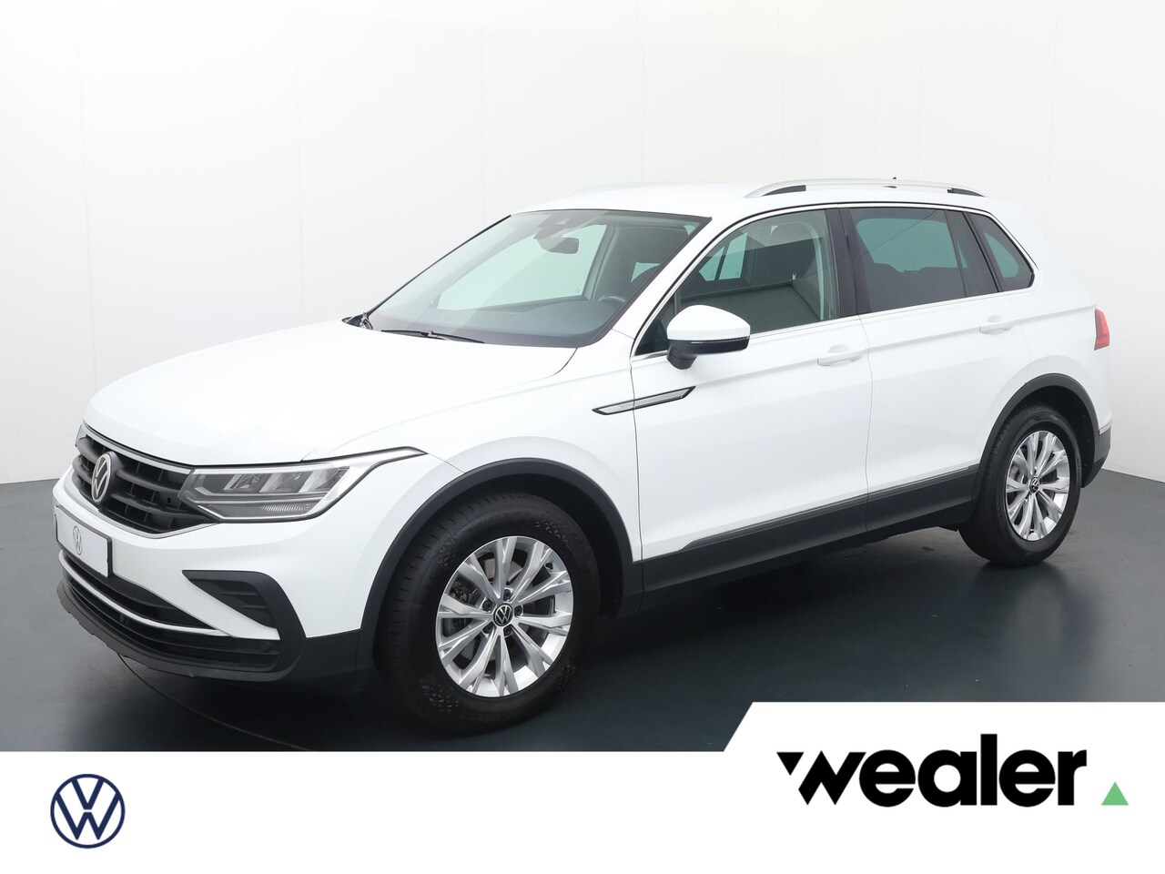 Volkswagen Tiguan - 1.5 TSI Life Business | 150 PK | Automaat | Trekhaak wegklapbaar | Ergo-Active voorstoelen - AutoWereld.nl