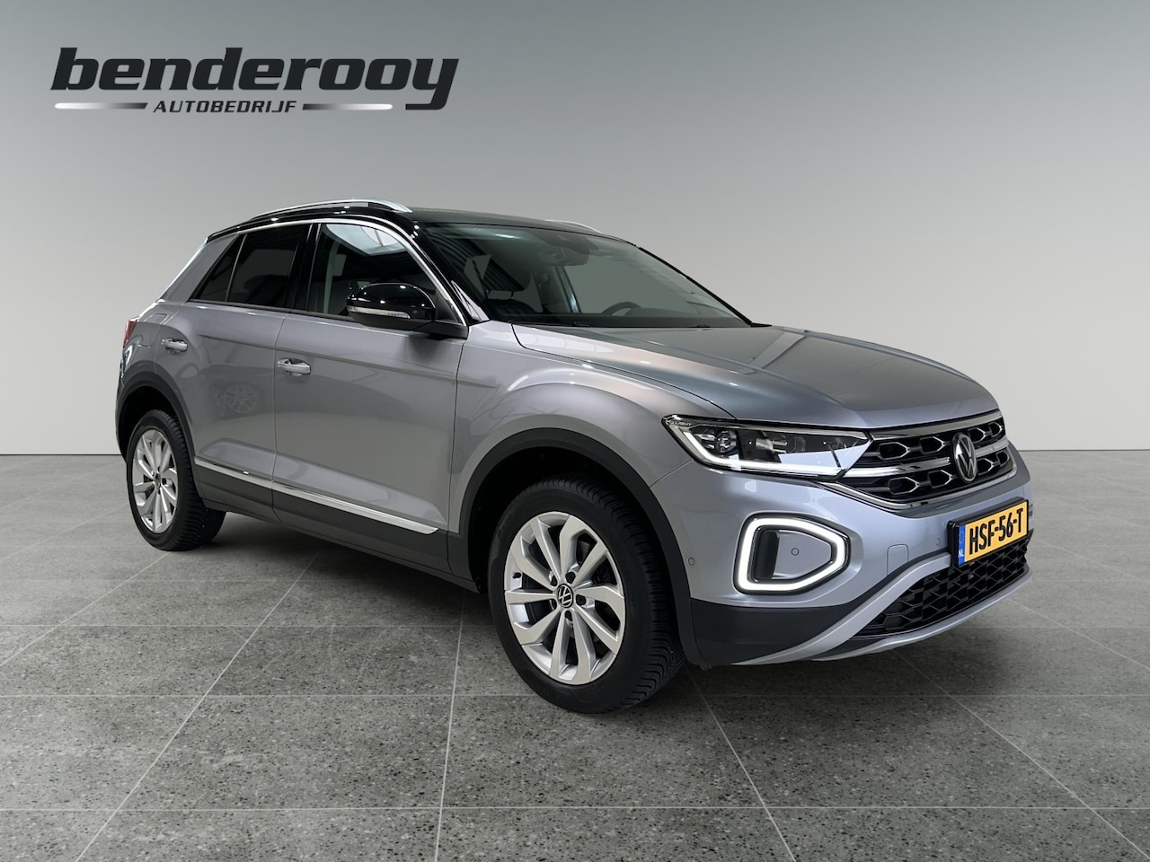 Volkswagen T-Roc - 1.5 TSI 150pk DSG Style | Acc | Lane | Camera - AutoWereld.nl