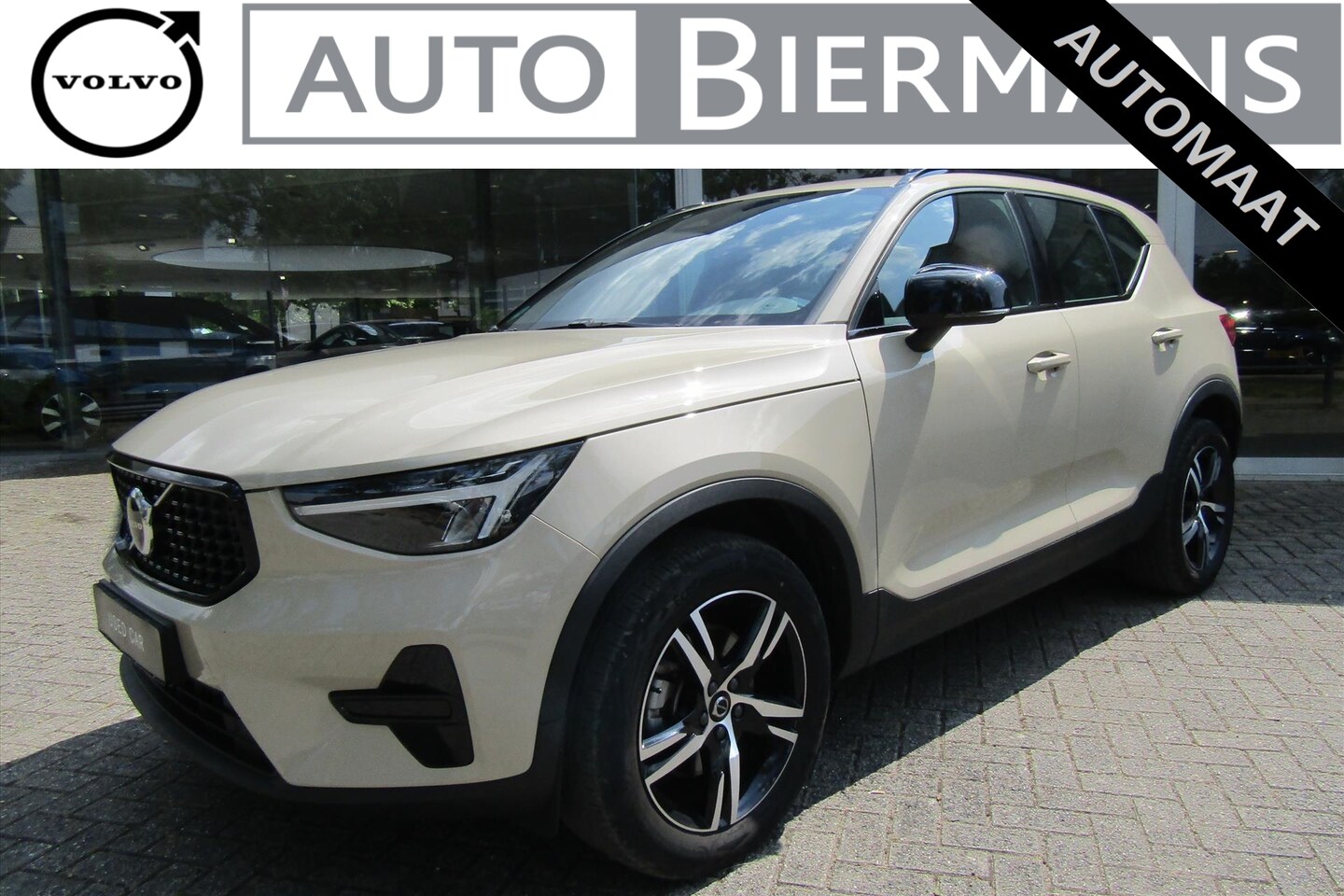 Volvo XC40 - B4 MILD HYBRID PLUS DARK | TREKHAAK | ADAPT.CRUISE CONTR. - AutoWereld.nl