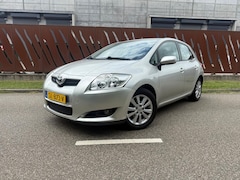 Toyota Auris - 1.6 16V VVT-I 5DR TERRA MMT