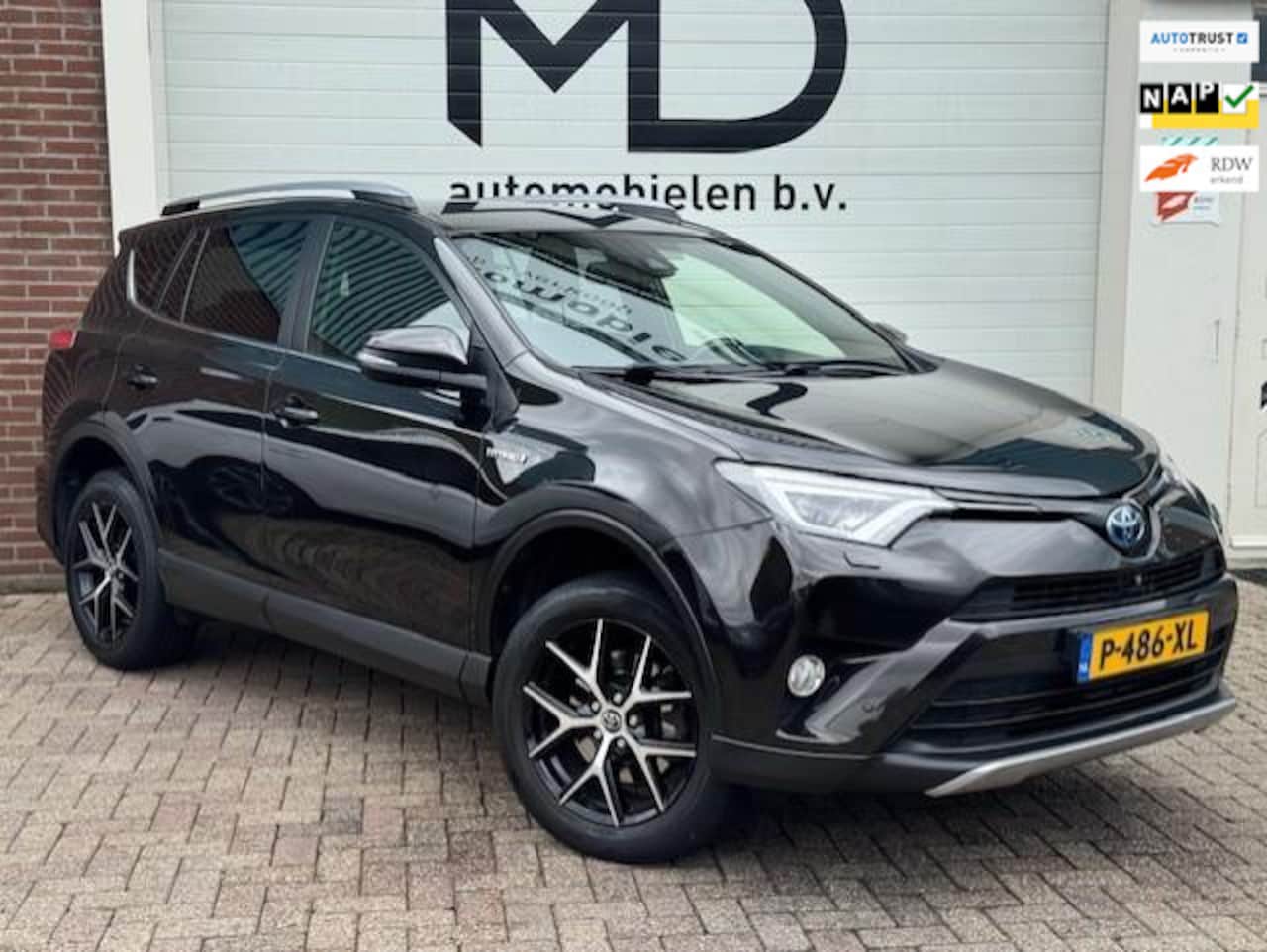 Toyota RAV4 - 2.5 Hybrid Style - Dealer onderhouden - Trekhaak - AutoWereld.nl