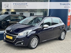 Peugeot 208 - 1.2 Turbo 110 PK Allure | Trekhaak 1150KG | Zeer Compleet | Navigatie | Climate Control |