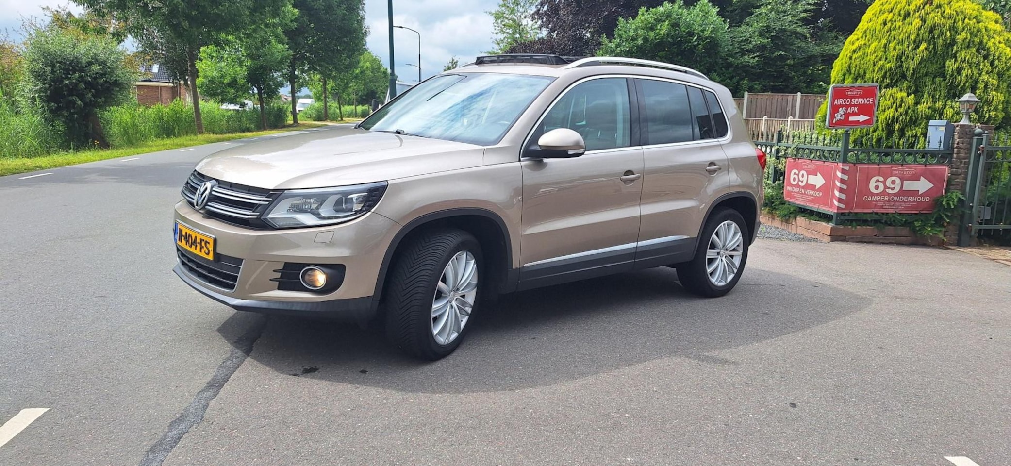 Volkswagen Tiguan - 2.0 TSI Sport&Style 4motion R-line Edition Automaat - AutoWereld.nl