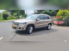 Volkswagen Tiguan - 2.0 TSI Sport&Style 4motion R-line Edition Automaat