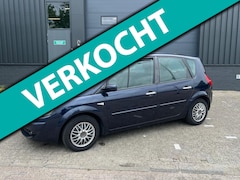 Renault Scénic - 1.6-16V Business Line lage kmstand